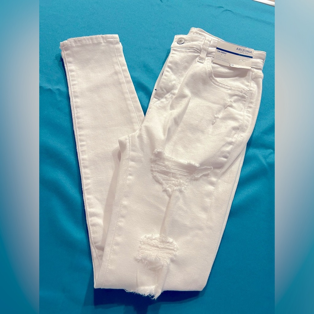 Arizona Hi-Rise Skinny Jeans NWT, size 7